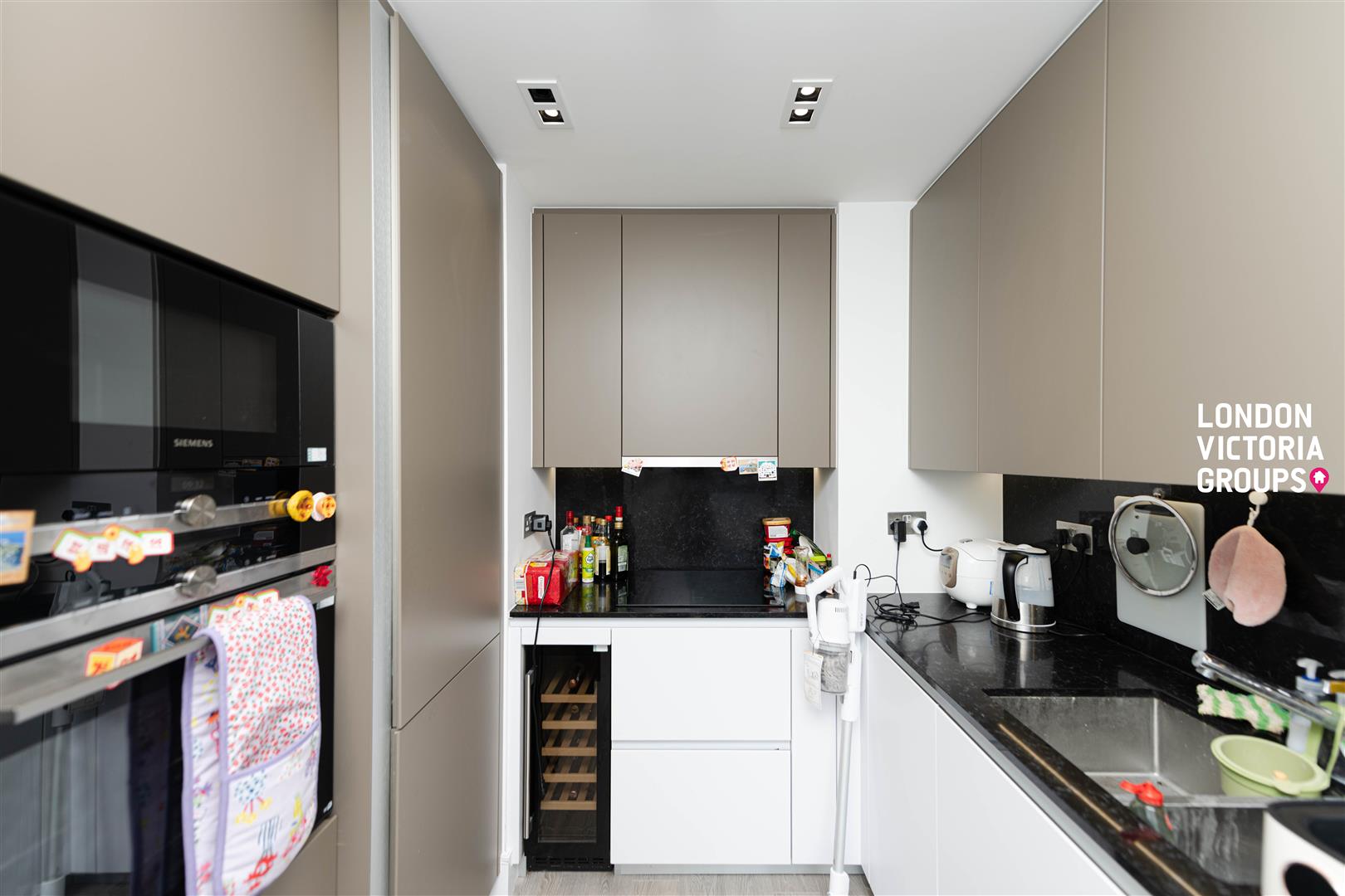 Carrara Tower, 1 Bollinder Place, London
